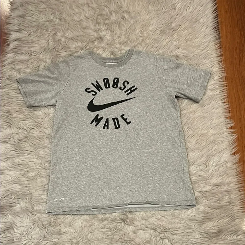 Nike the‎ nike tee swoosh made gray and black logo cotton tshirt